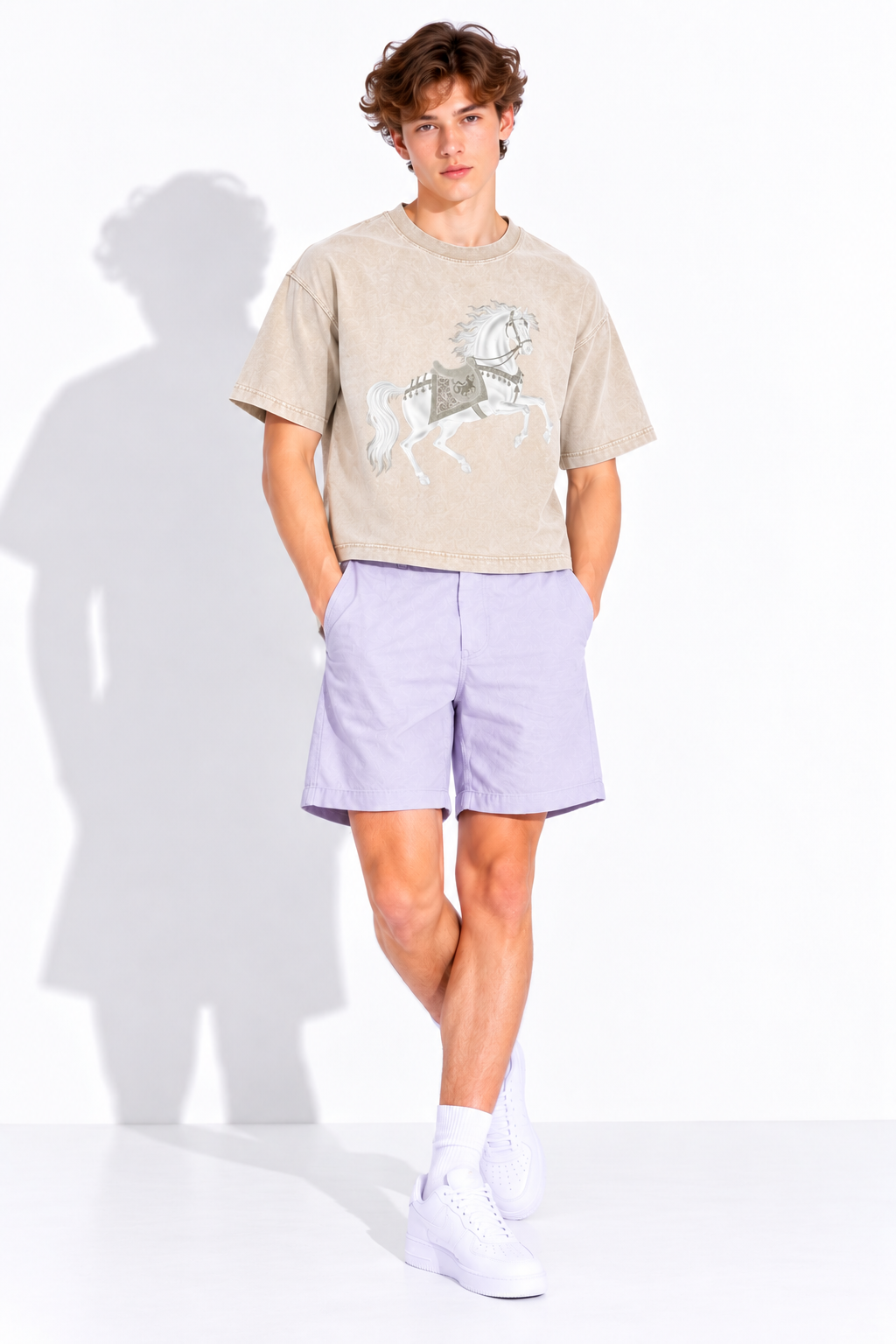 T-shirt boxy en coton délavé effet neige — Coupe courte abricot clair