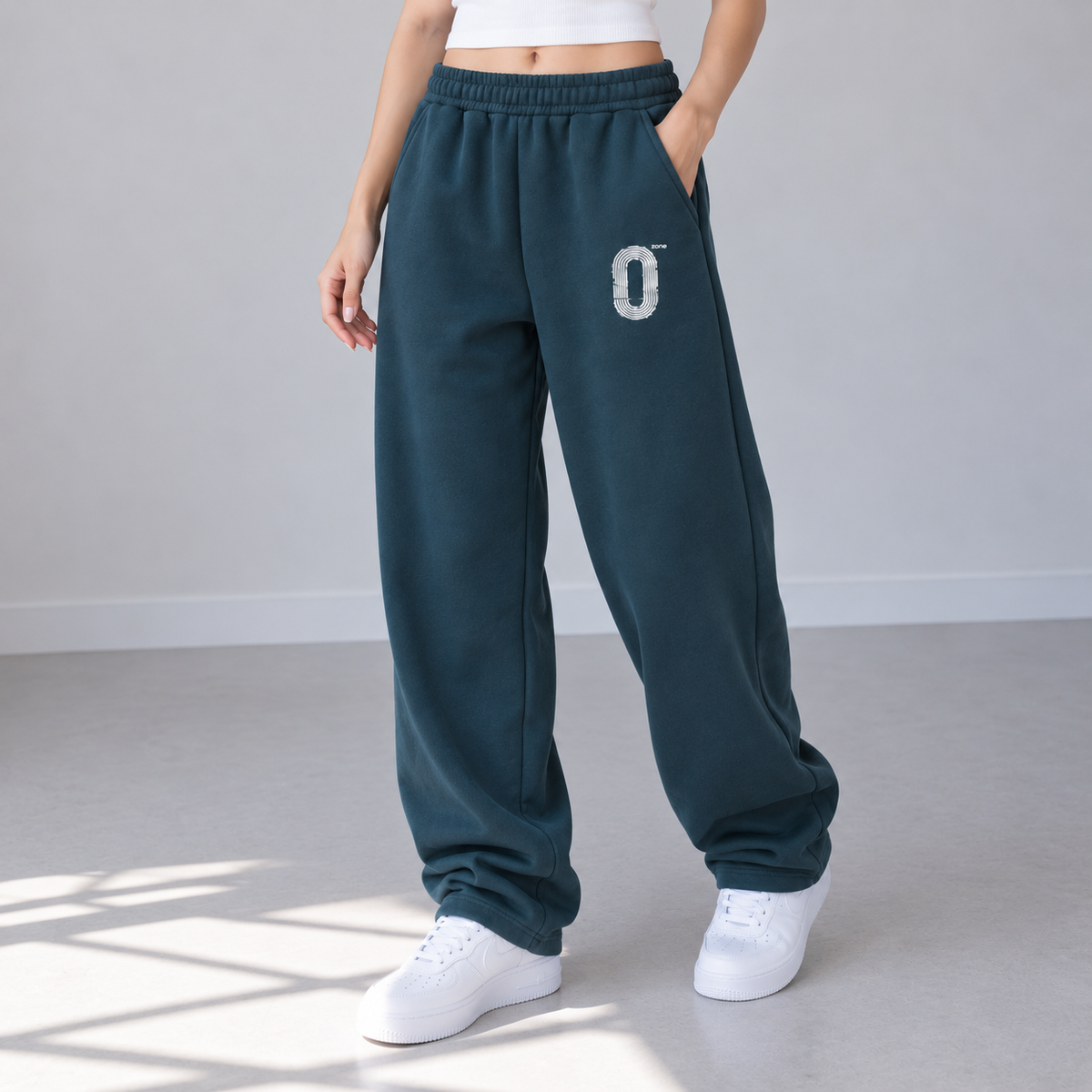 Navy Barrel-Leg Sweatpants — Retro Off-Duty Essential