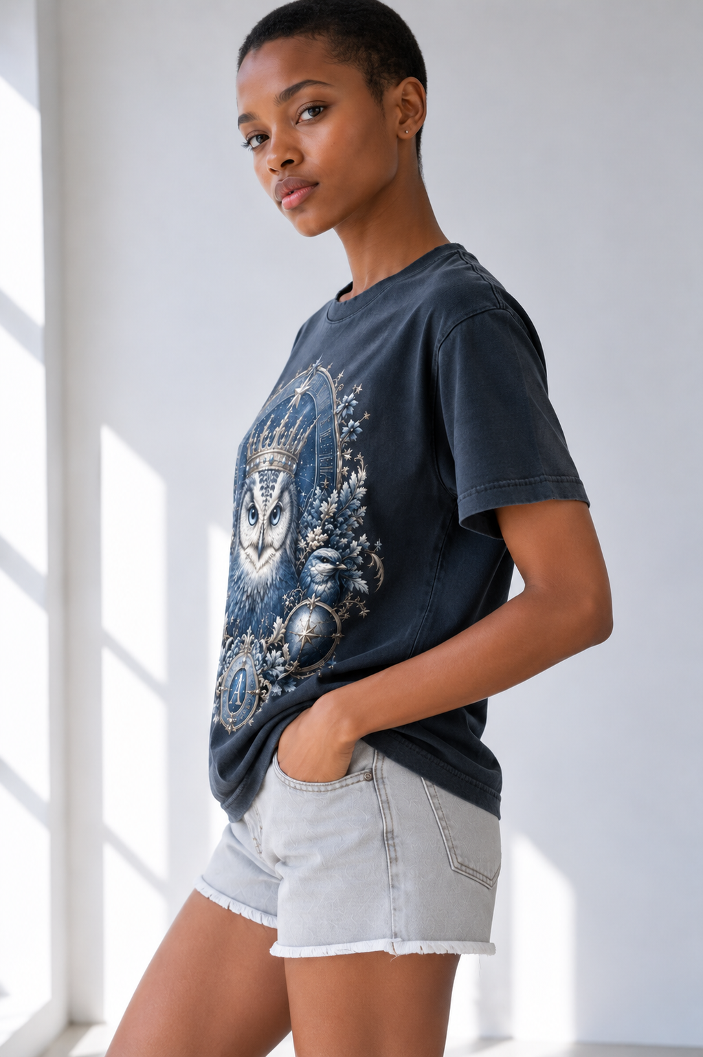 Navy Heavyweight Frayed T-Shirt — Vintage-Wash Streetwear