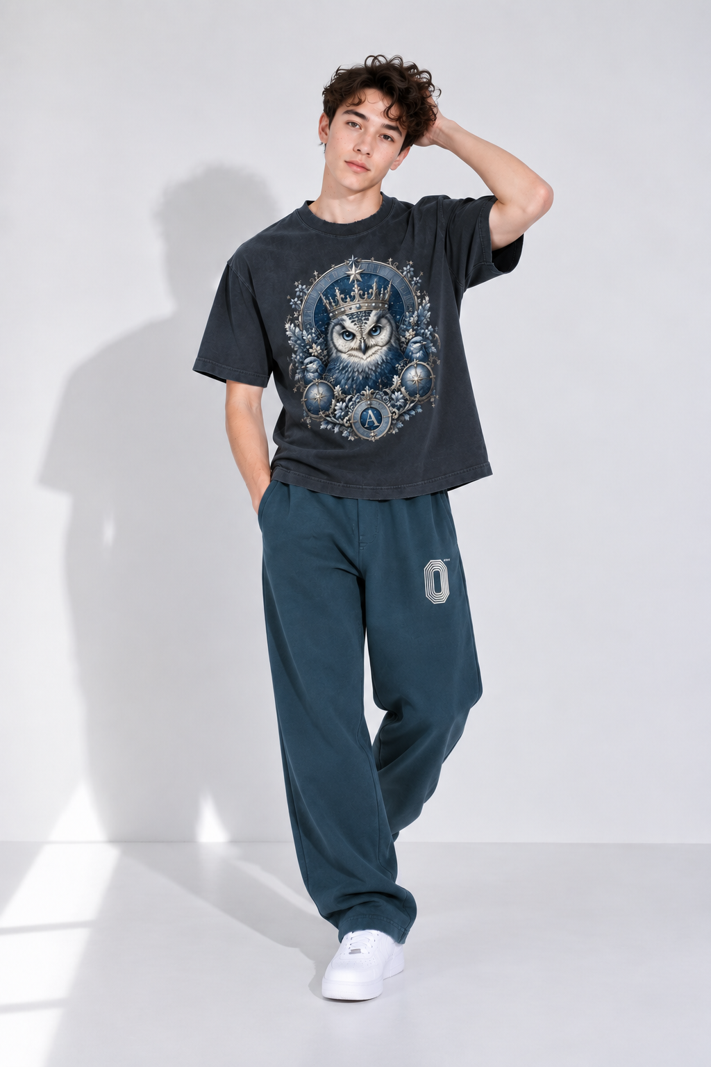 Navy Heavyweight Frayed T-Shirt — Vintage-Wash Streetwear