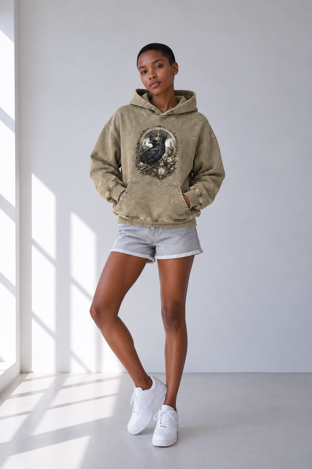 Brown Snow-Wash Frayed Heavyweight Hoodie — A Retro Streetwear Essential