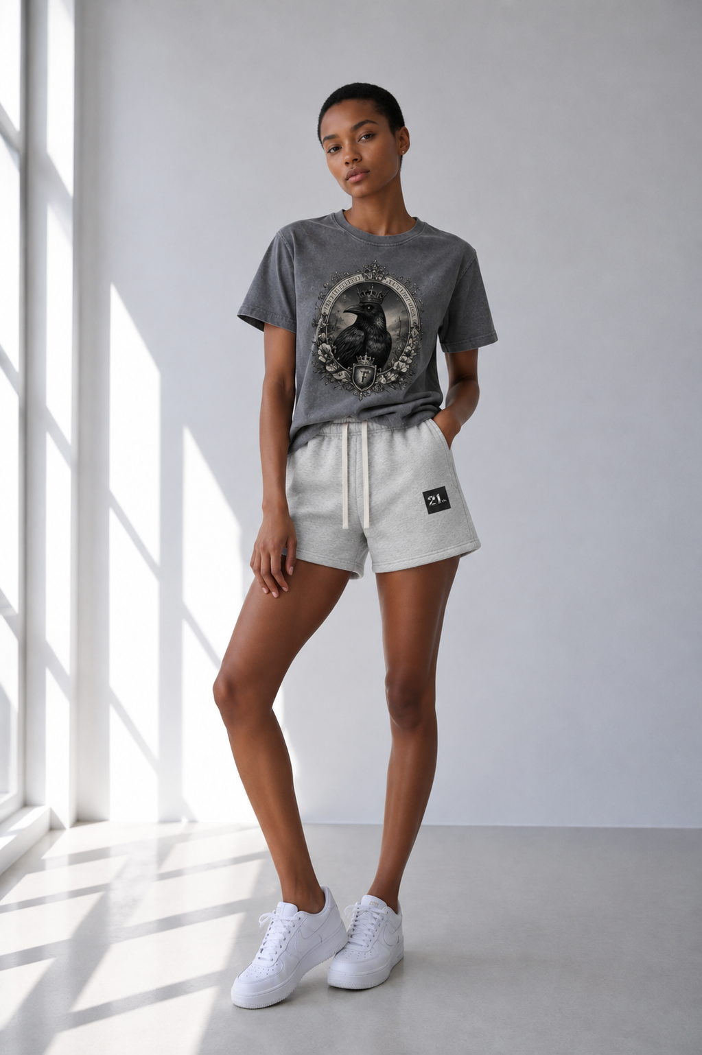 Short de jogging en molleton gris à fleurs pour femme — Coupe décontractée à cordon de serrage